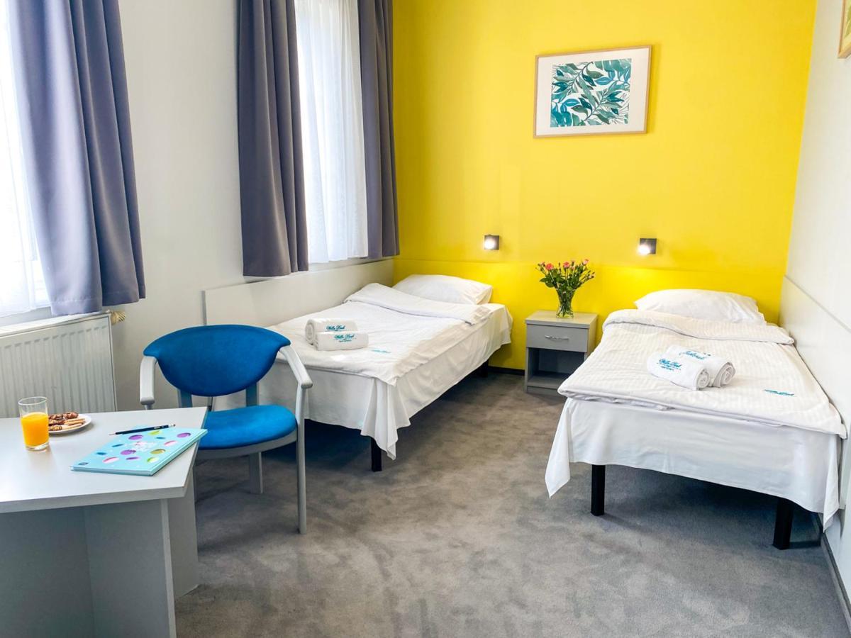 Hotel Jablonski Stawiguda Bagian luar foto
