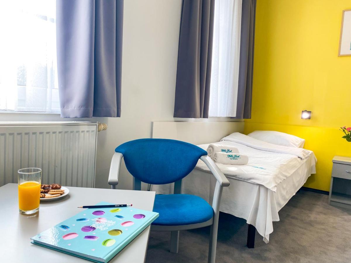 Hotel Jablonski Stawiguda Bagian luar foto