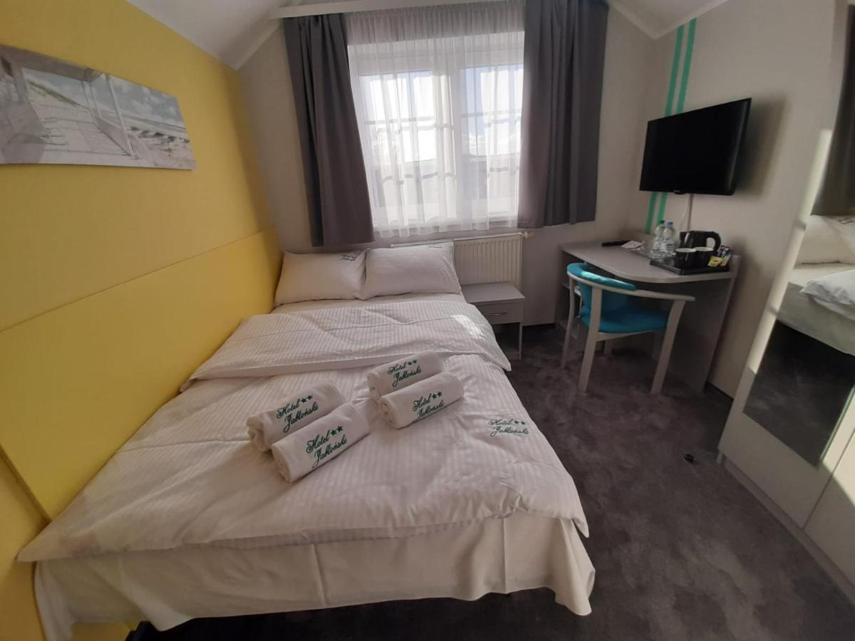 Hotel Jablonski Stawiguda Bagian luar foto